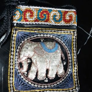 NWOT Elephant Embellished Mini Bag